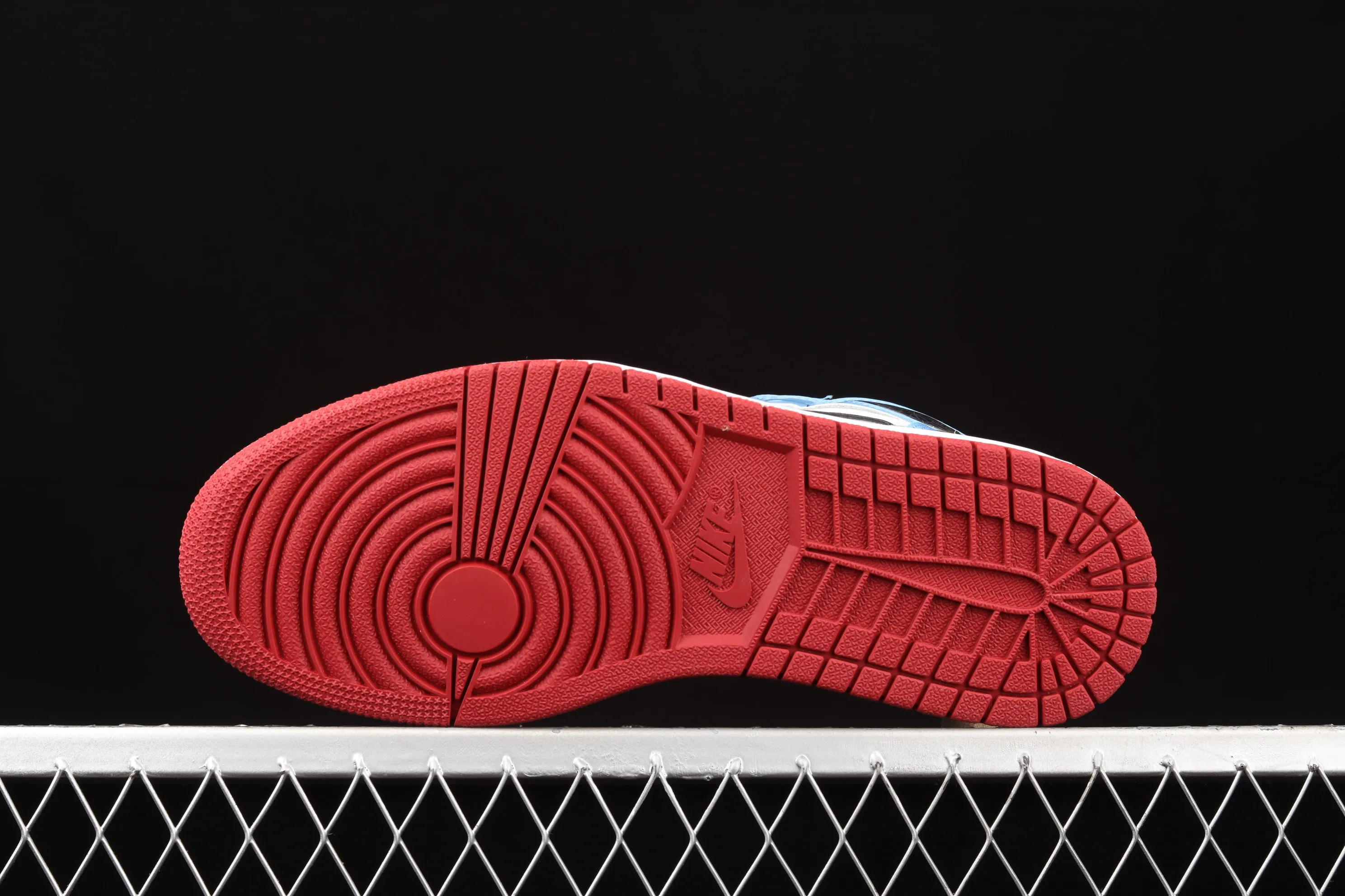 All categories Air Jordan Jordan series basketball shoes Air Jordan 1 High Air Jordan 1 "Fearless" AJ1 Joe 1 high top red and blue patent leather CK5666-100